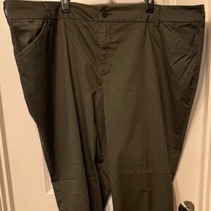 Lee Plus Relaxed Fit Straight Leg Pants – 30W Medium – Olive Green